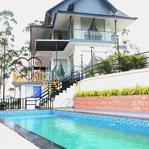 Paadi Holidays Ramakkalmedu Hotel